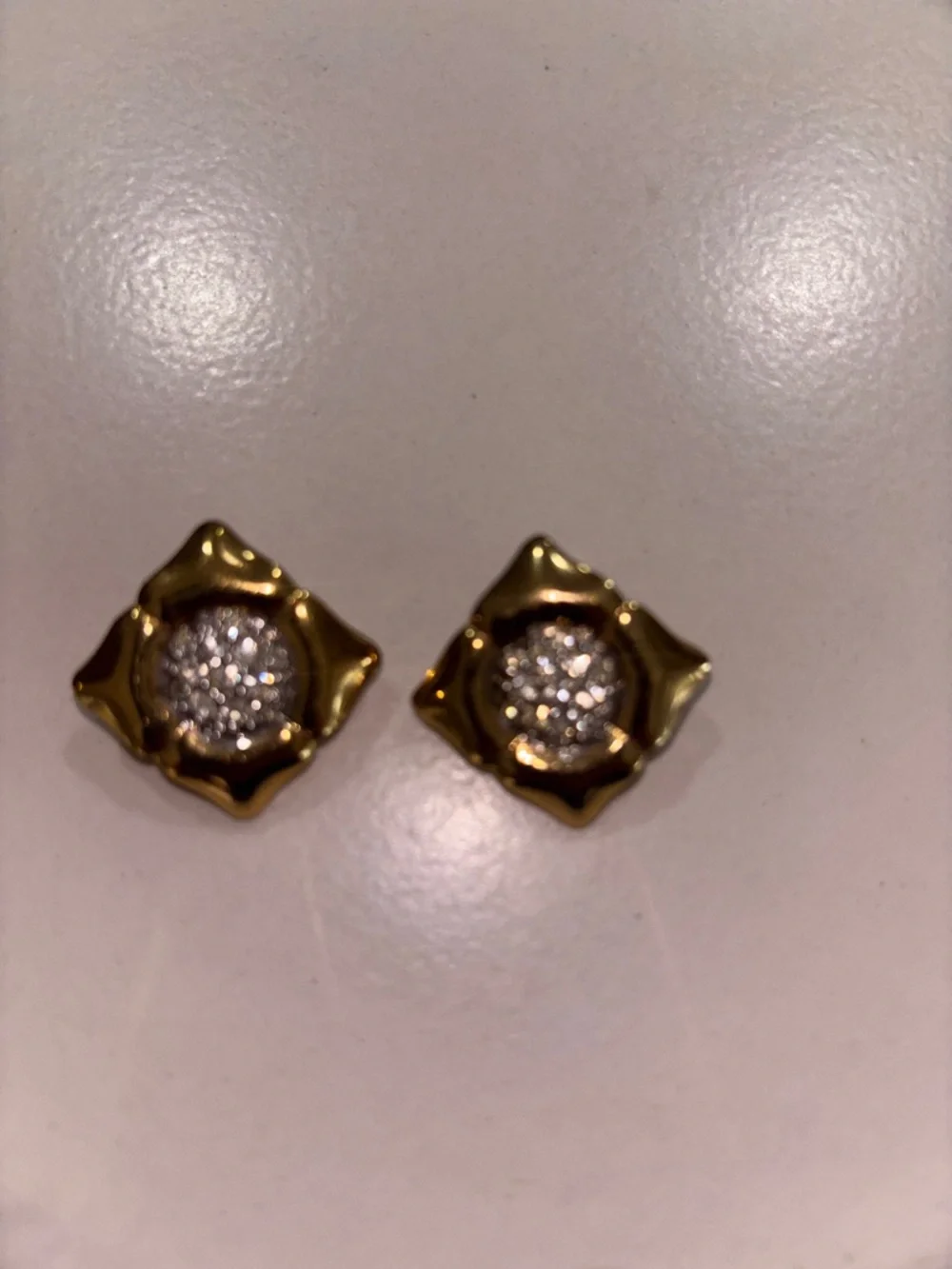 Nina Ricci clip earrings and free gift!! - Picture 2 of 6